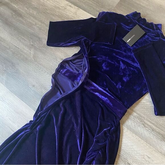 Fashion Nova Angelina Velvet Gown Maxi Dress Indigo High Slit NEW - Picture 5 of 9